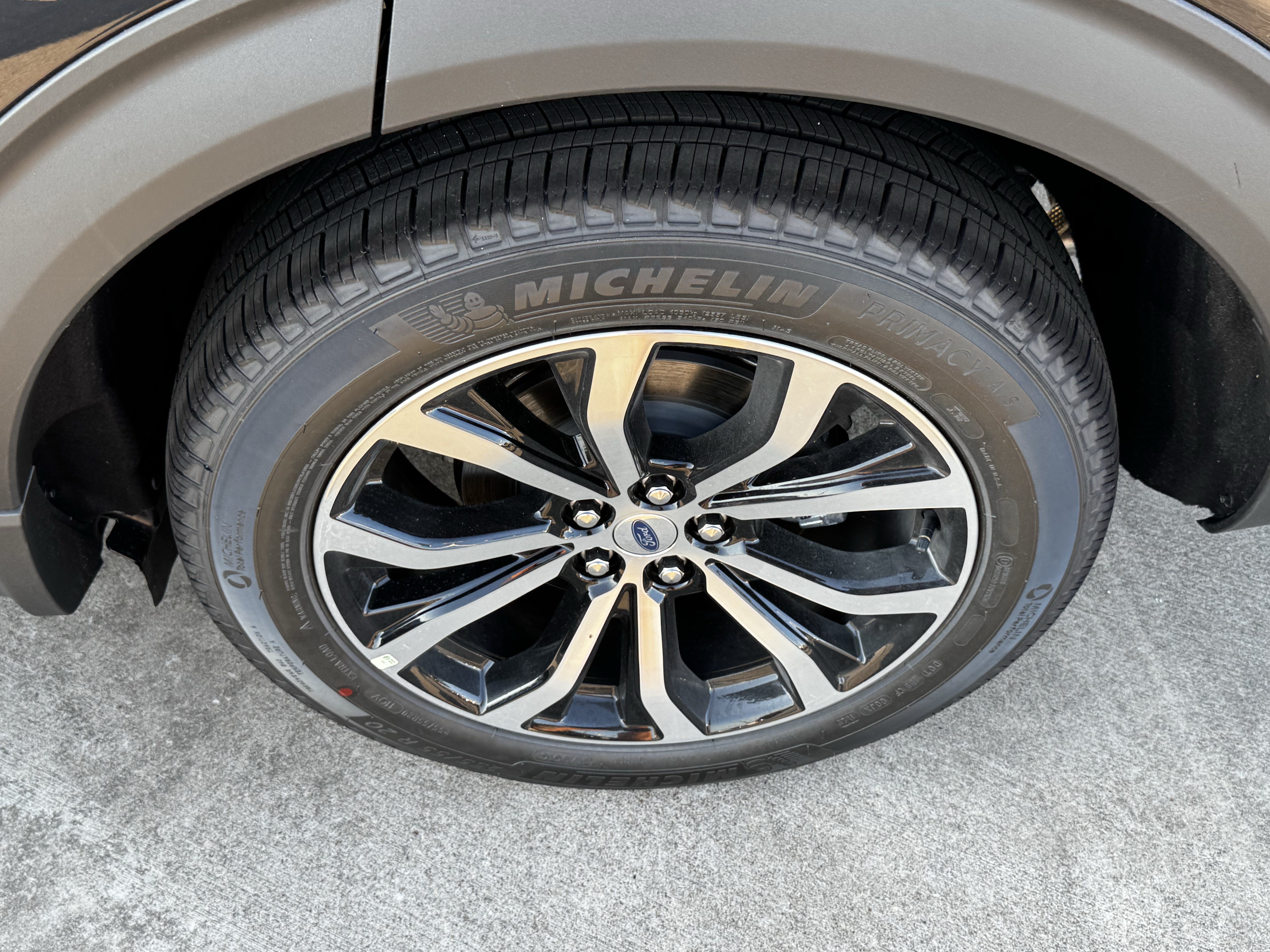 New 2026 Ford Explorer ST-Line RWD image 15