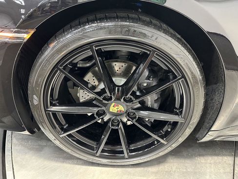 Certified 2022 Porsche 911 Carrera image 15