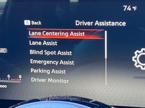 New 2026 Nissan Kicks SR w/ Cold Weather Package image 15