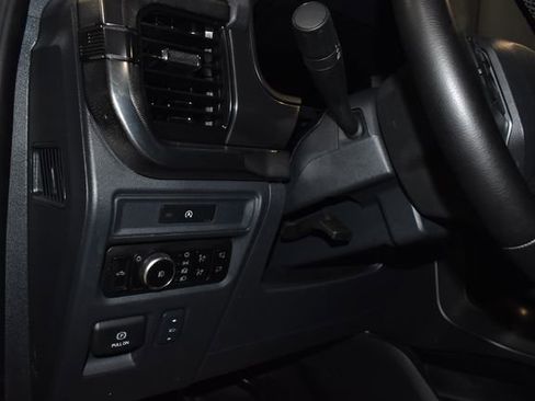 Used 2025 Ford F150 Lariat image 30