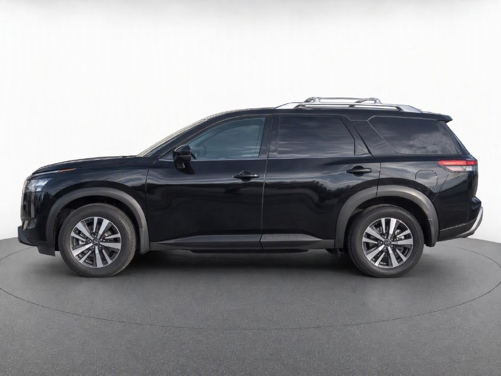Used 2024 Nissan Pathfinder SL AWD/4WD image 8