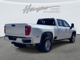 Used 2020 Chevrolet Silverado 3500 High Country video 3