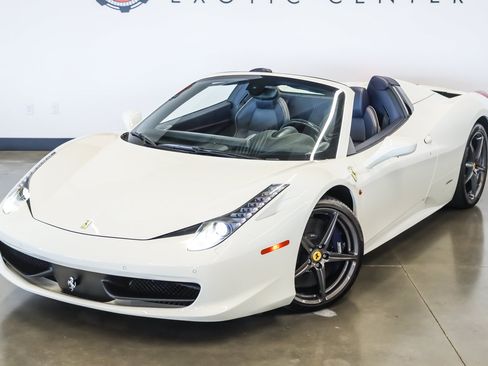 Used 2015 Ferrari 458 Spider RWD image 7