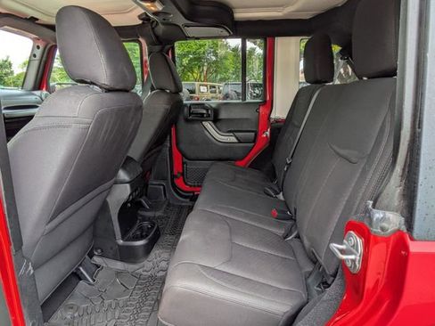 Used 2017 Jeep Wrangler Unlimited Sport w/ Quick Order Package 23S AWD/4WD image 15
