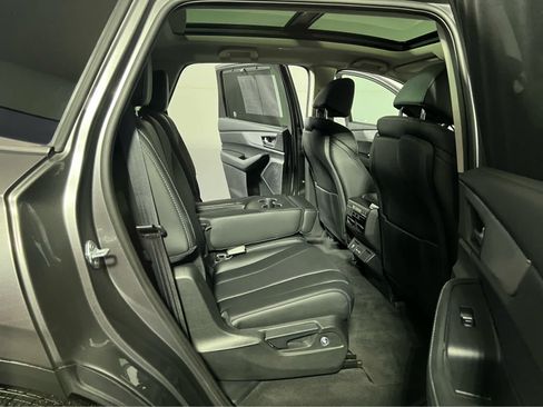 Certified 2024 Acura MDX SH-AWD w/ Technology Package image 30