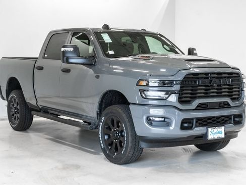 New 2027 RAM 2500 Tradesman AWD/4WD image 6