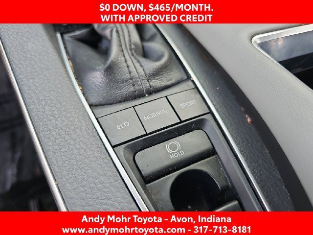 Used 2019 Toyota Avalon XLE w/ Moonroof Package FWD image 25