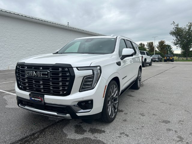 Used 2025 GMC Yukon Denali Ultimate w/ LPO, Illumination Package AWD/4WD image 35