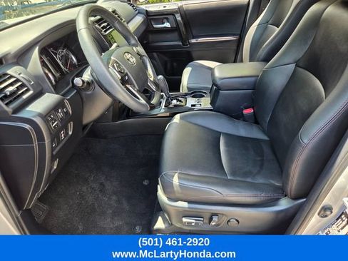 Used 2021 Toyota 4Runner Venture w/ Moonroof Package AWD/4WD image 11