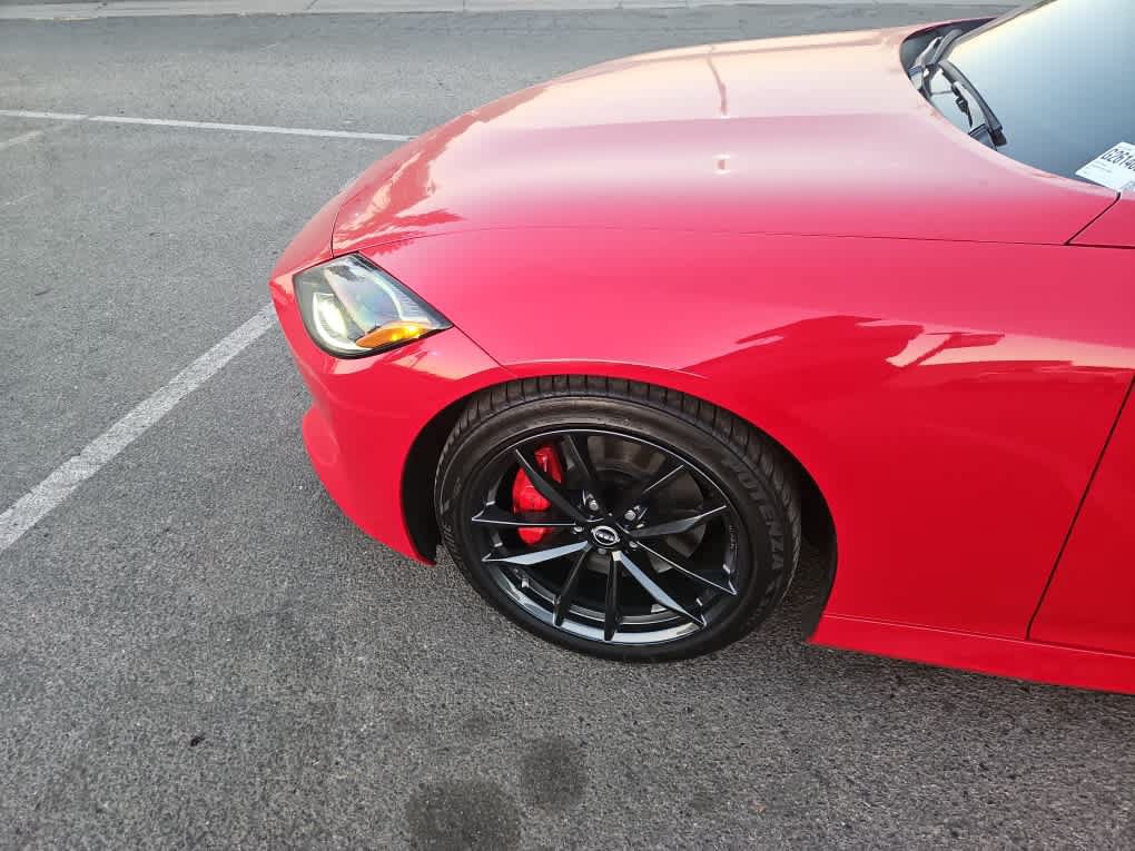 Used 2025 Nissan Z Performance w/ Floor Mat Package RWD image 3