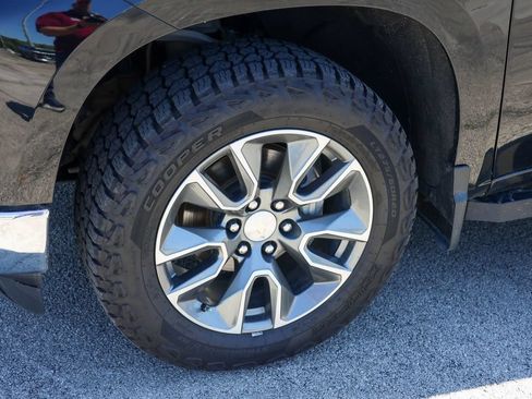 Used 2024 Chevrolet Silverado 1500 LT w/ Max Trailering Package RWD image 7