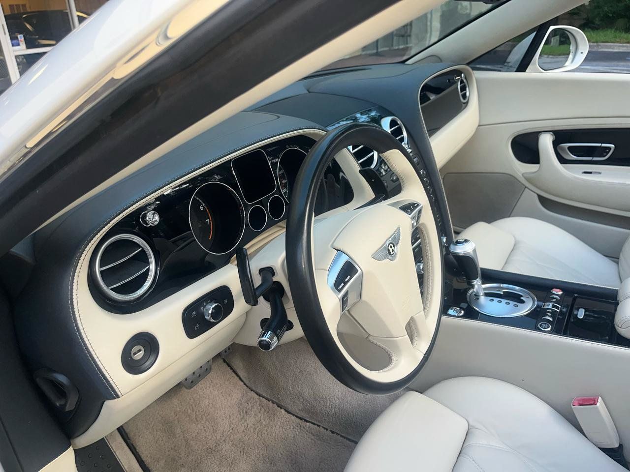 Used 2010 Bentley Continental GT Speed w/ Convenience Specification Pkg AWD/4WD image 32