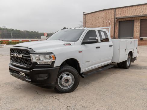 Used 2021 RAM 3500 Tradesman image 2