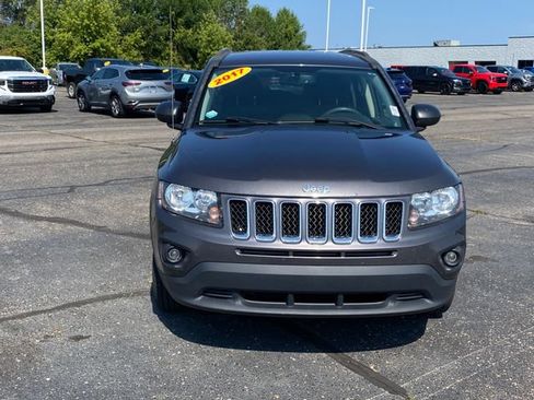 Used 2017 Jeep Compass Sport w/ Power Value Group AWD/4WD image 10