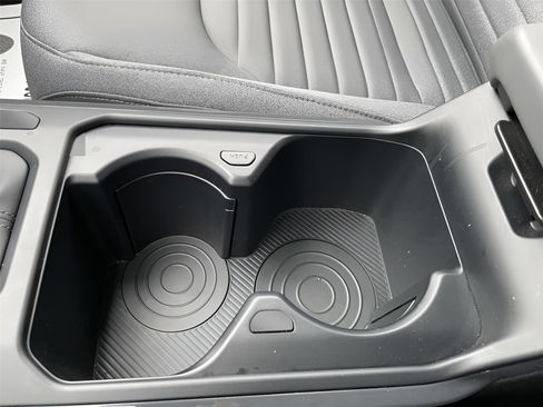 Used 2025 Kia K4 EX image 31