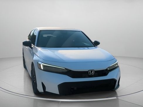 Used 2025 Honda Civic Sport image 5