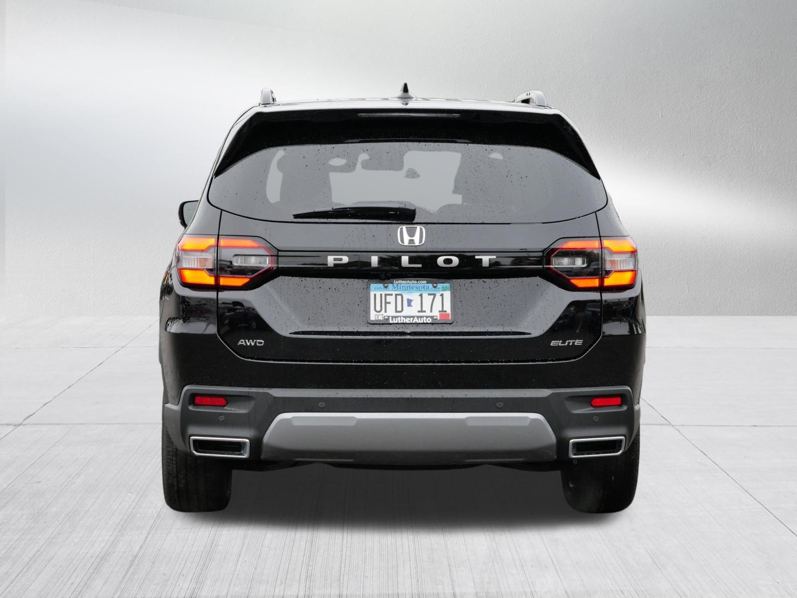 Certified 2026 Honda Pilot Elite image 6