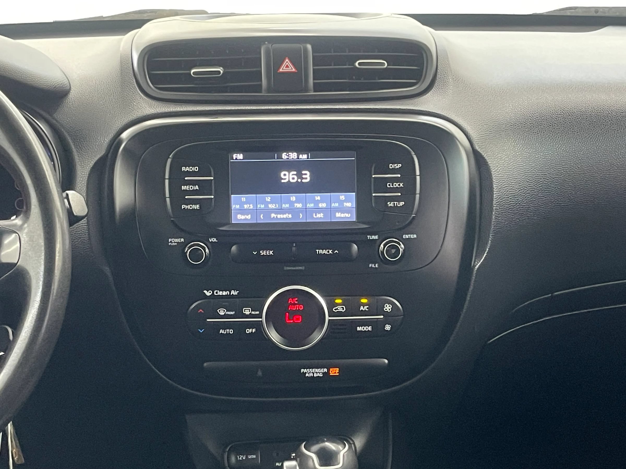 Used 2017 Kia Soul + FWD image 15