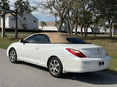 Used 2007 Toyota Solara Convertible image 9