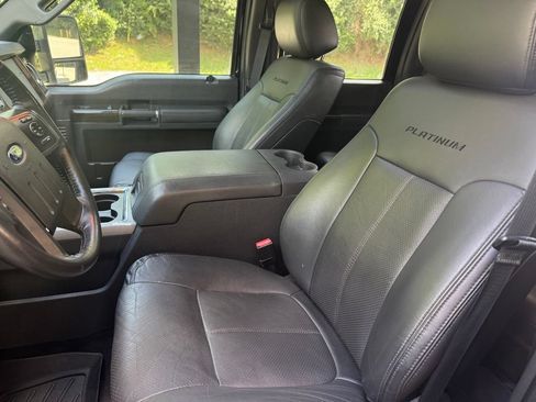 Used 2016 Ford F350 Platinum w/ FX4 Off-Road Package AWD/4WD image 16