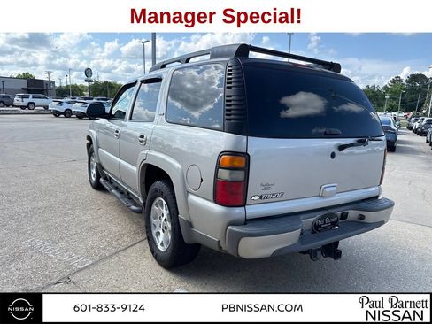 Used 2006 Chevrolet Tahoe Z71 w/ Z71 Preferred Equipment Group RWD image 8