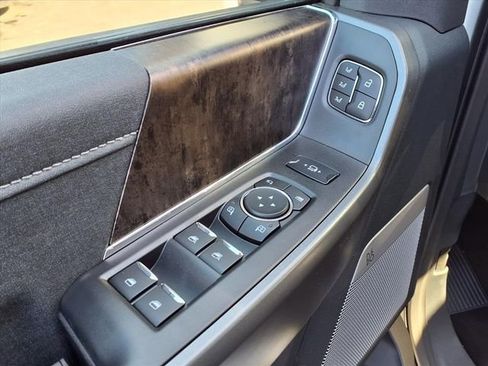 New 2026 Ford F250 Lariat w/ Black Appearance Package image 11