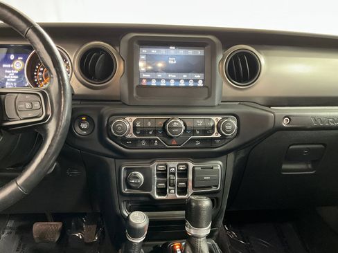 Used 2020 Jeep Wrangler Unlimited Sport S AWD/4WD image 9