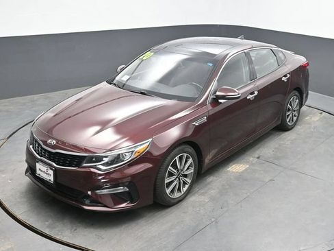 Used 2020 Kia Optima Premium FWD image 32