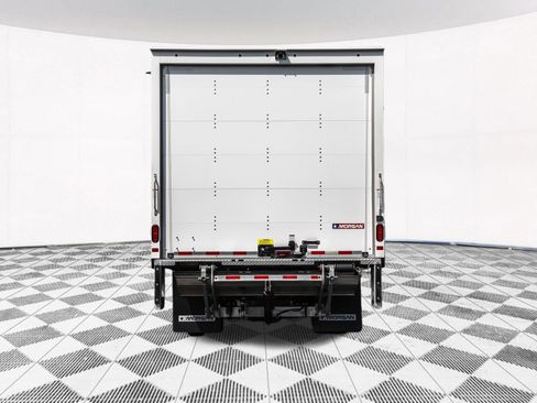 New 2025 Chevrolet Low Cab Forward 5500XG RWD image 14