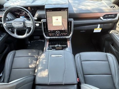 New 2026 GMC Yukon XL Denali w/ Denali Reserve Package image 21