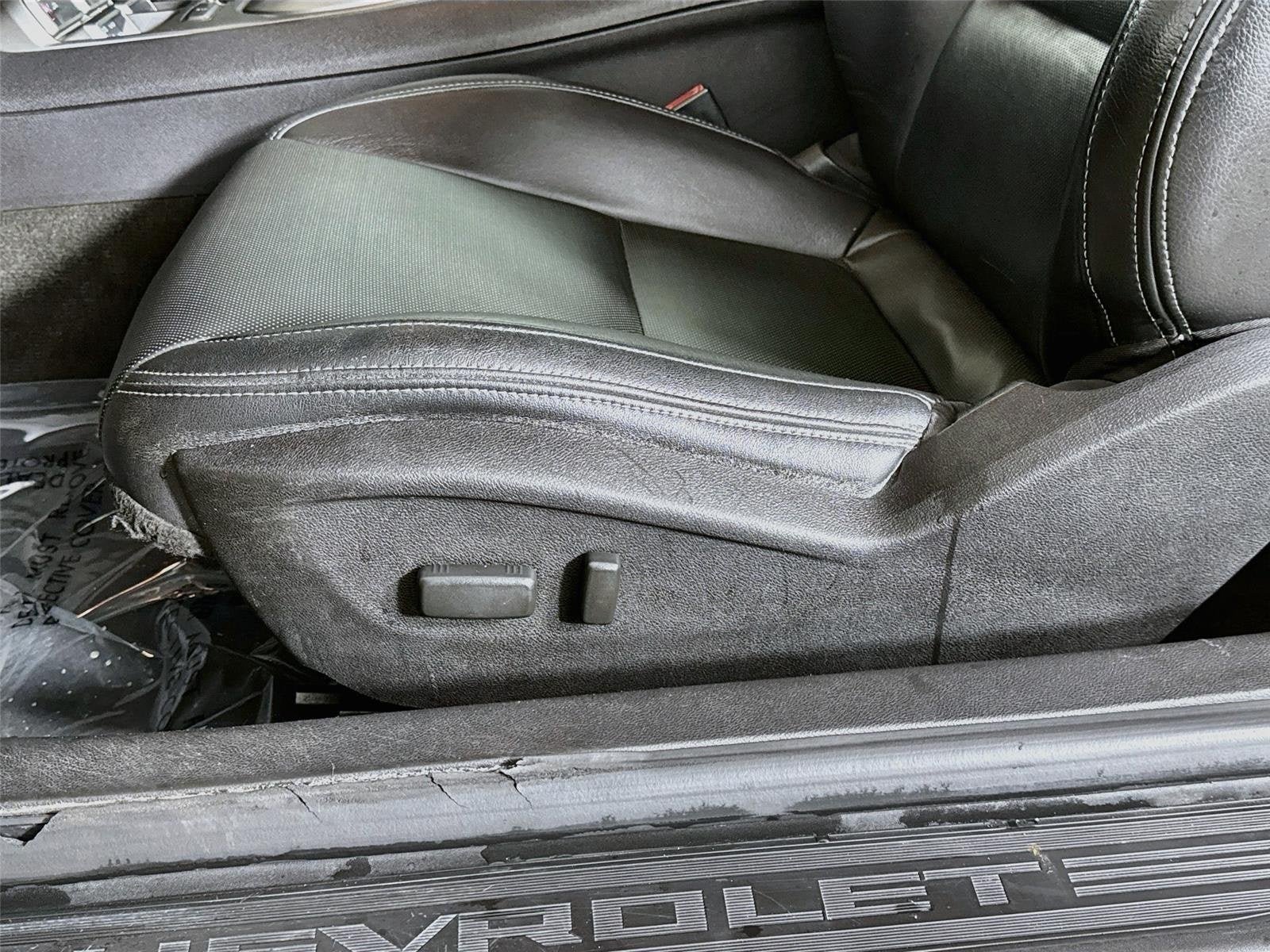 Used 2011 Chevrolet Camaro LT w/ RS Package RWD image 19