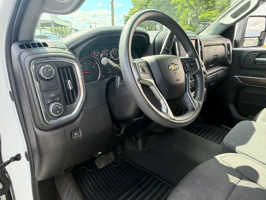 Used 2022 Chevrolet Silverado 2500 LT RWD image 10