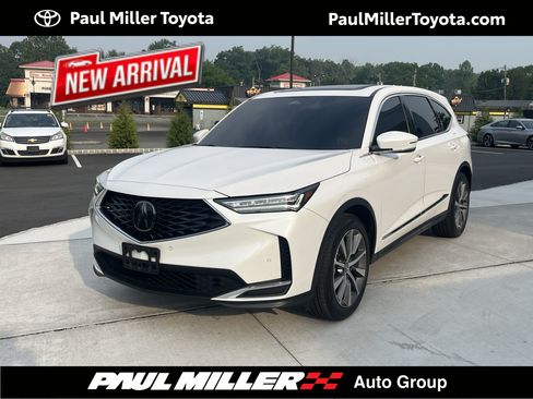 Used 2025 Acura MDX SH-AWD w/ Technology Package image 1