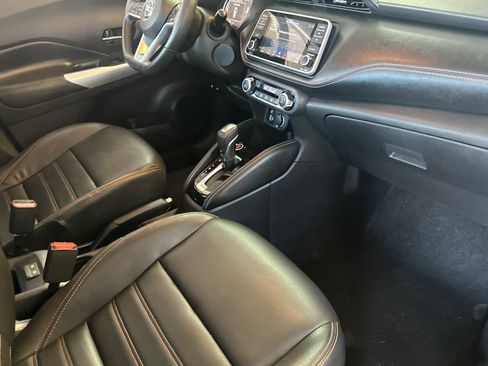 Used 2020 Nissan Kicks SR FWD image 16
