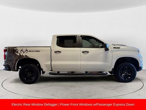 Used 2025 Chevrolet Silverado 1500 Custom Trail Boss w/ Realtree Special Edition image 7