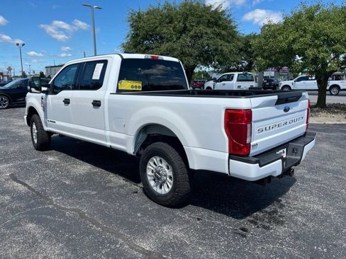 Used 2022 Ford F250 XLT AWD/4WD image 7