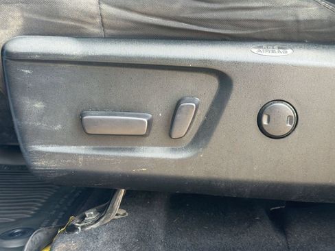 Used 2021 Toyota Tundra SR5 RWD image 13