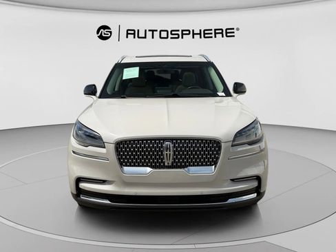 Used 2022 Lincoln Aviator Reserve w/ Elements Package Plus RWD image 2