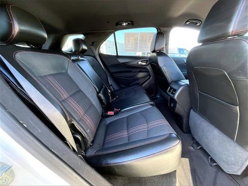 Used 2023 Chevrolet Equinox RS image 15