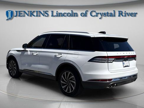 New 2026 Lincoln Aviator 2WD image 13