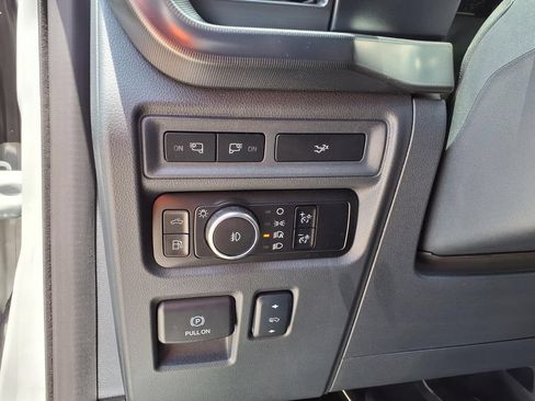 Used 2024 Ford F150 Lariat w/ Equipment Group 502A High AWD/4WD image 27