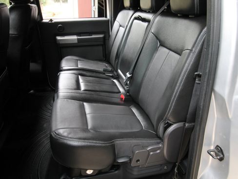 Used 2015 Ford F350 Lariat AWD/4WD image 46