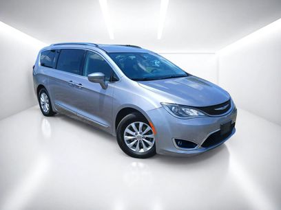 Used 2019 Chrysler Pacifica Touring-L