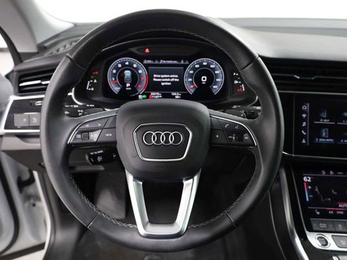 Used 2023 Audi Q8 Premium w/ Convenience Package AWD/4WD image 22