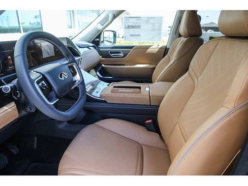 New 2026 INFINITI QX80 Luxe w/ Cargo Package image 19