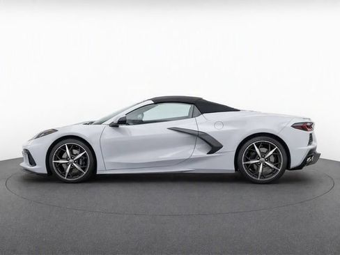 Used 2022 Chevrolet Corvette Stingray Preferred Conv w/ 2LT RWD image 6
