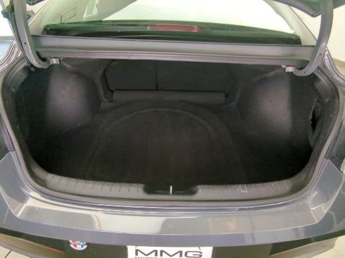 Used 2025 Hyundai Elantra SEL FWD image 27