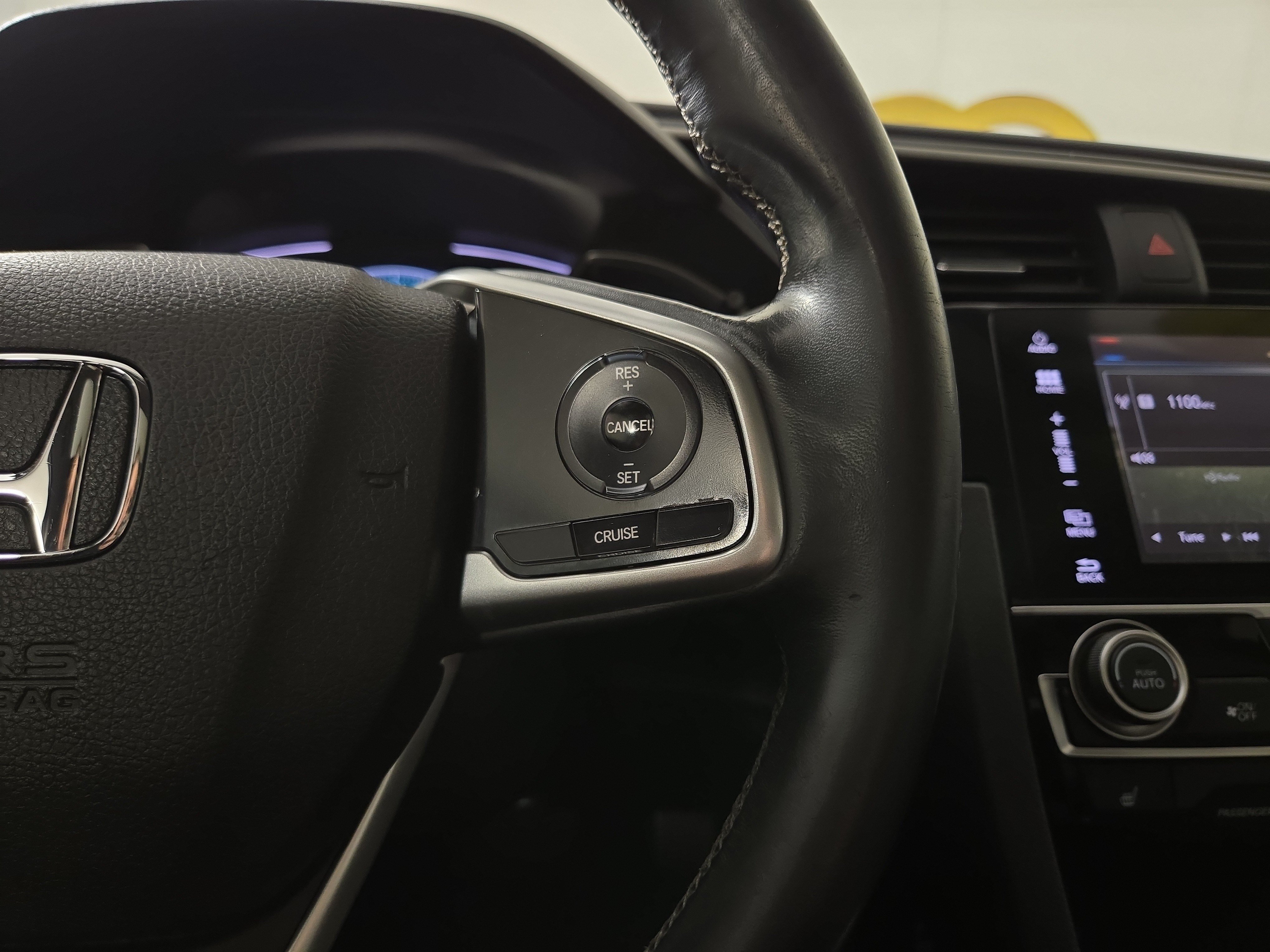 Used 2017 Honda Civic EX-L image 17