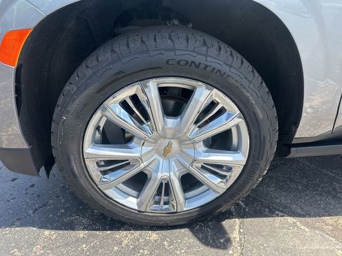 Used 2022 Chevrolet Tahoe High Country AWD/4WD image 43