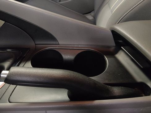 Used 2024 Hyundai Elantra SEL image 26